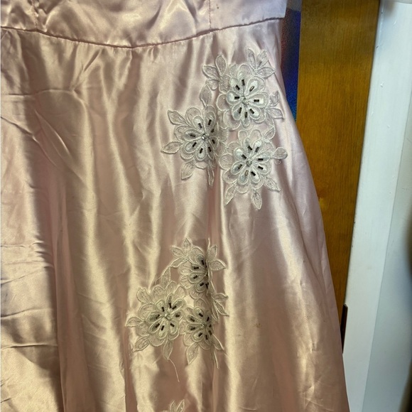 Fairy Style Gown Size 24” Waist - Picture 3 of 10
